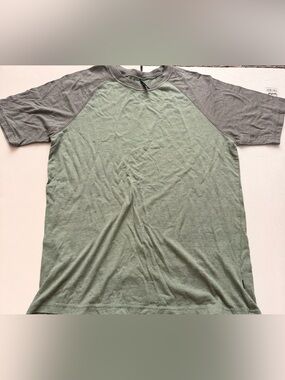RVCA Base California Raglan T Shirt Olive Green Gray Men’s Large